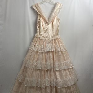Zum Zum Vintage Dress junior 9/10  Off Shoulder Princess Lace Ruffle Peach Prom
